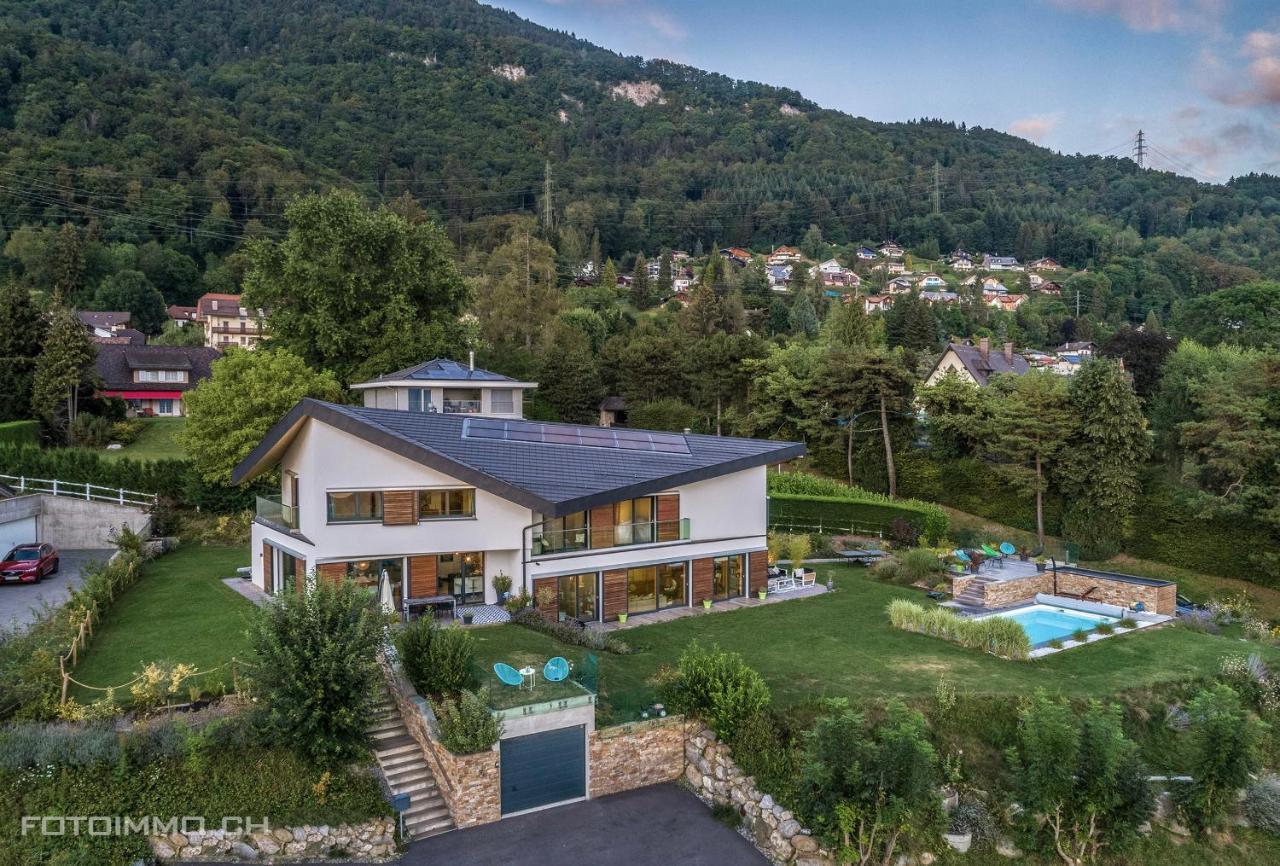 Montreux Holiday Home Luaran gambar