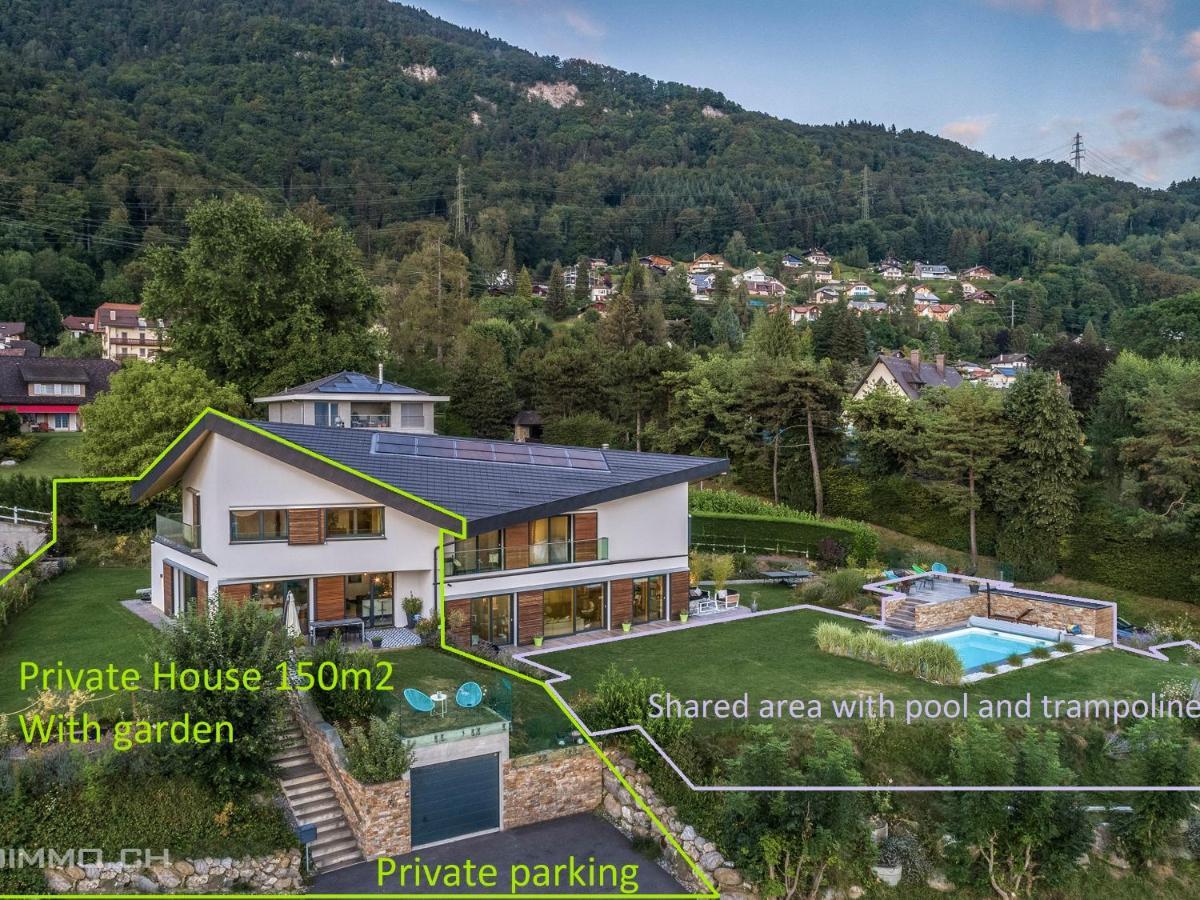 Montreux Holiday Home Luaran gambar