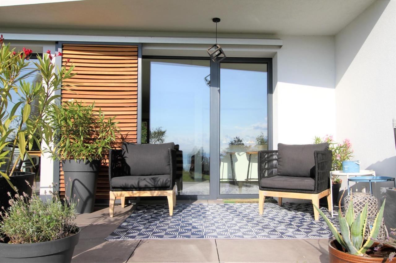 Montreux Holiday Home Luaran gambar