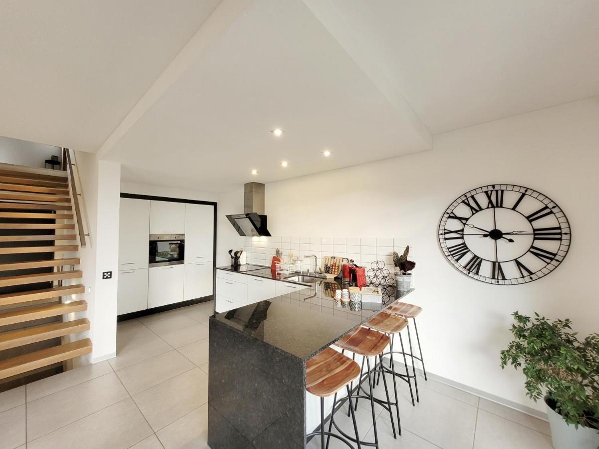 Montreux Holiday Home Luaran gambar